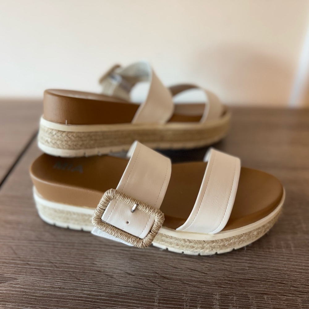 MIA White Double Strap Platform Slide Sandal - Picture 7 of 11